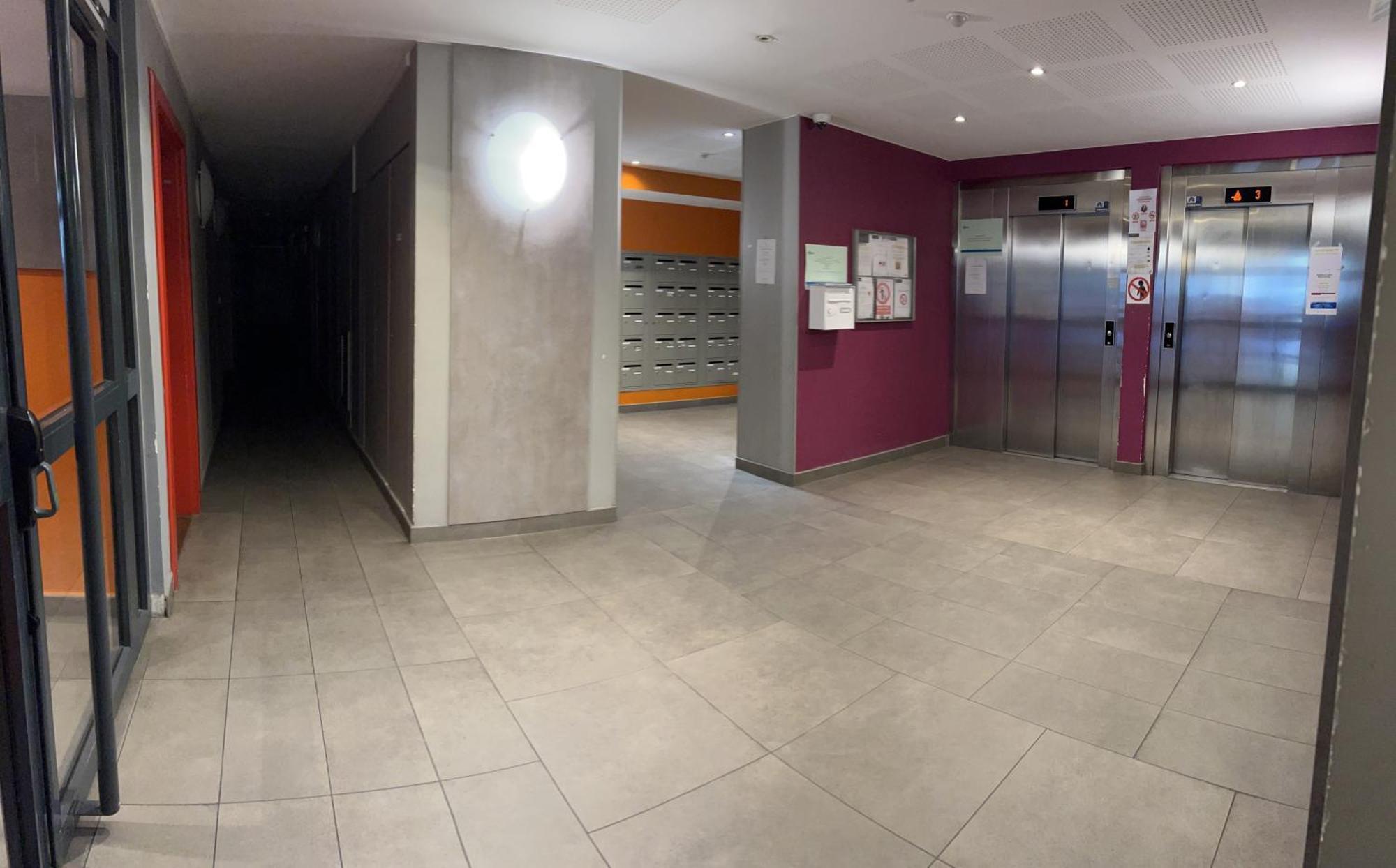 Studio Proche Du Centre Paris 15 Min Rosny-sous-Bois Luaran gambar